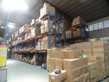 Logistyczne regały magazynowe na palety centralne Magazyny przemysłowe o dużej pojemności